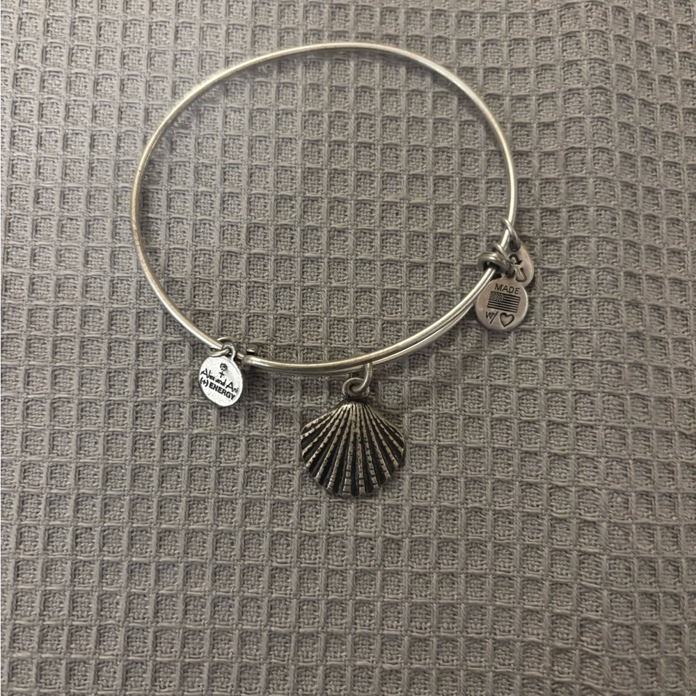 Alex and Ani Seashell bracelet